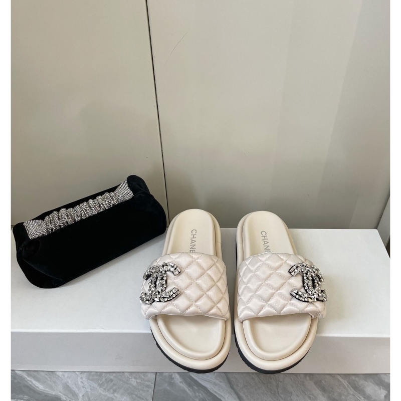 Ch*el slippers